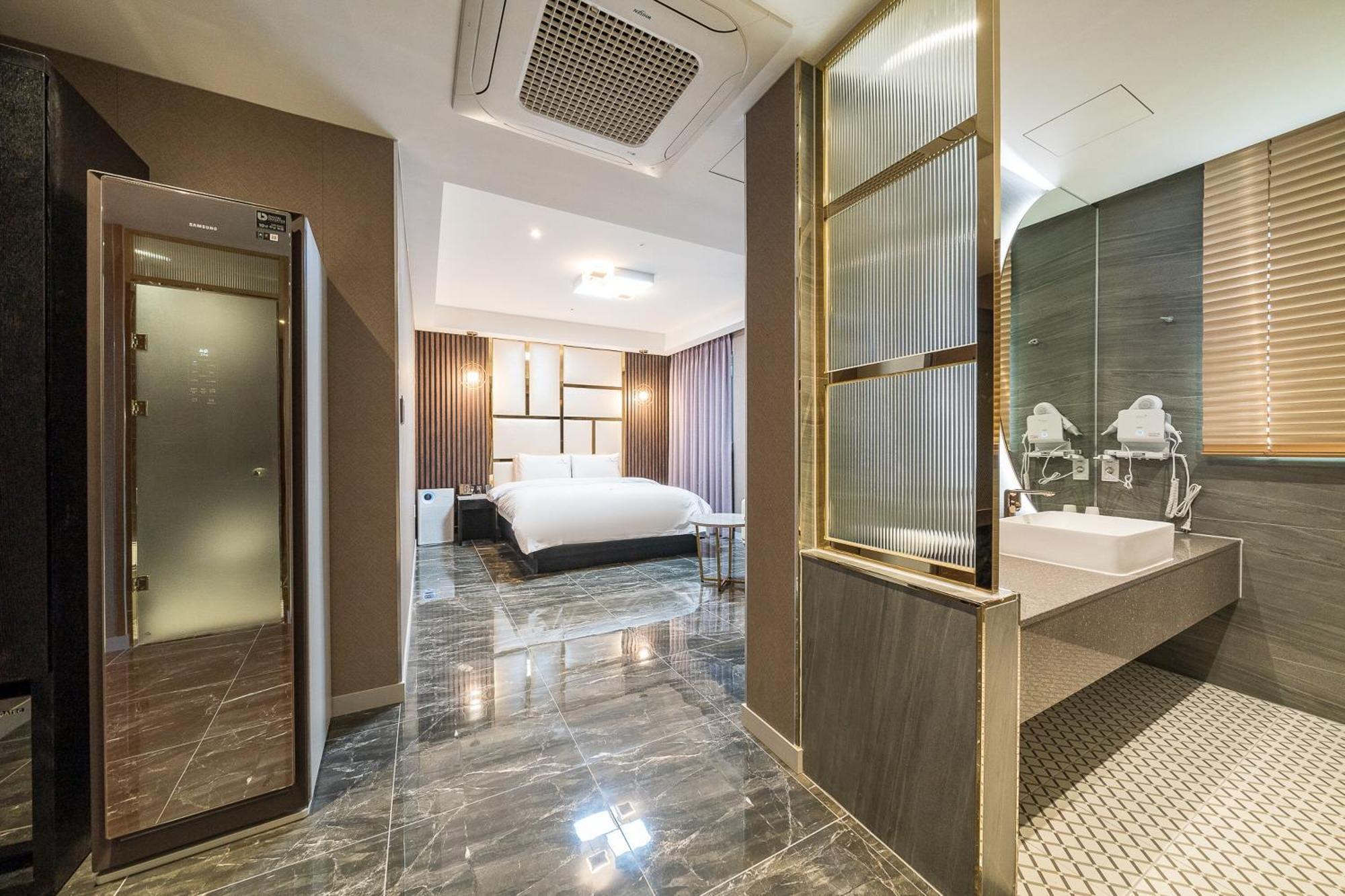 Voll Khách sạn Seoul